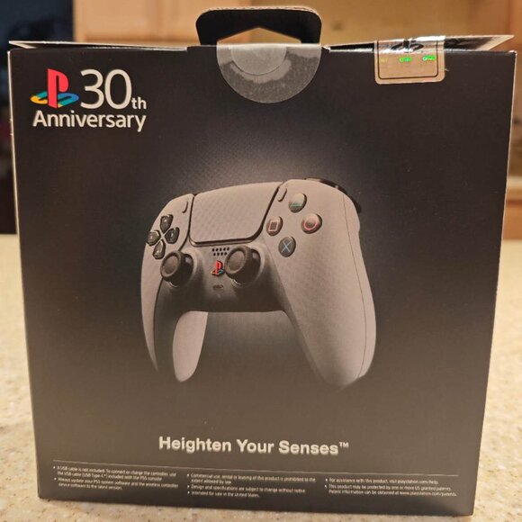 DualSense Wireless Controller – 30th Anniversary Limited Edition (PS5) - Picture 1 of 3